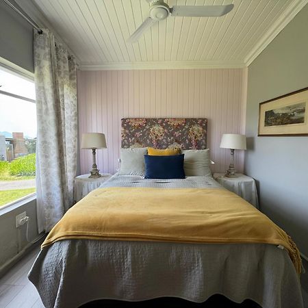 Courchevel Cottages Franschhoek Bagian luar foto