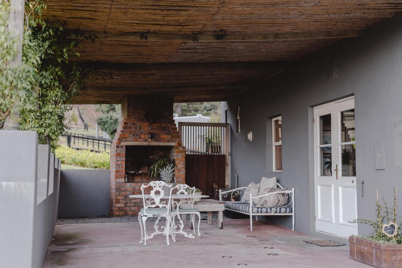 Courchevel Cottages Franschhoek Bagian luar foto