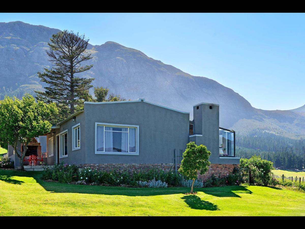Courchevel Cottages Franschhoek Bagian luar foto